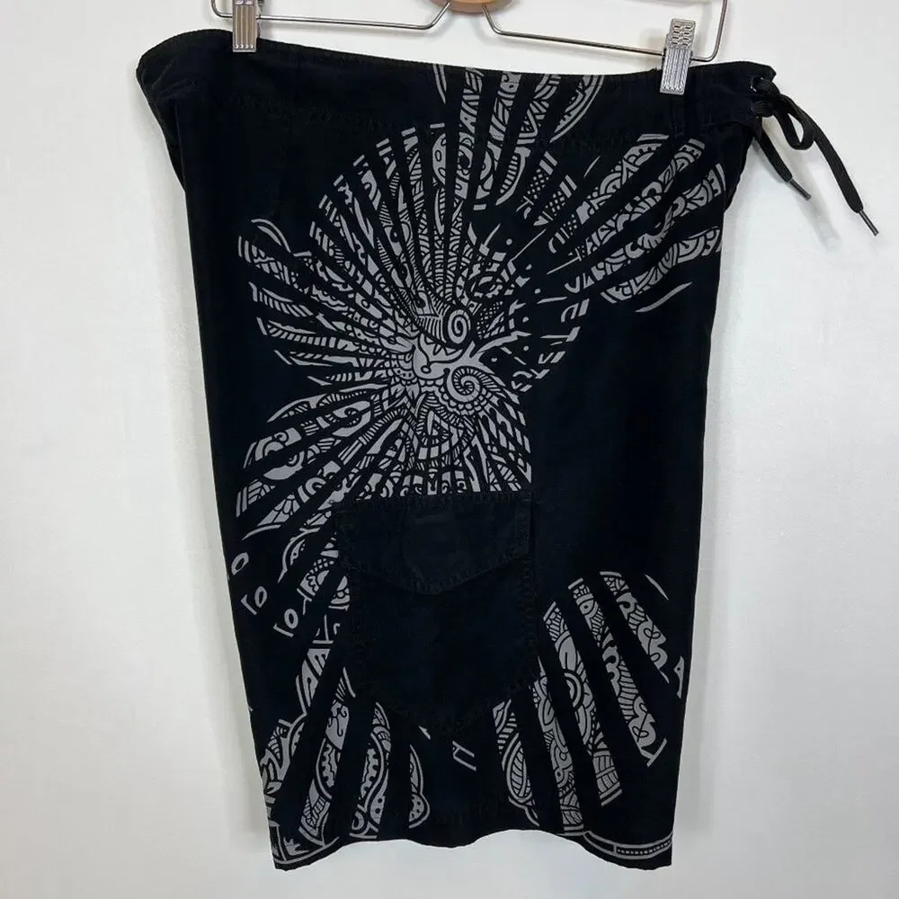 Disneyland Parks Mickey Mouse Swim Sz 36 Embellished Tribal Print Board Shorts